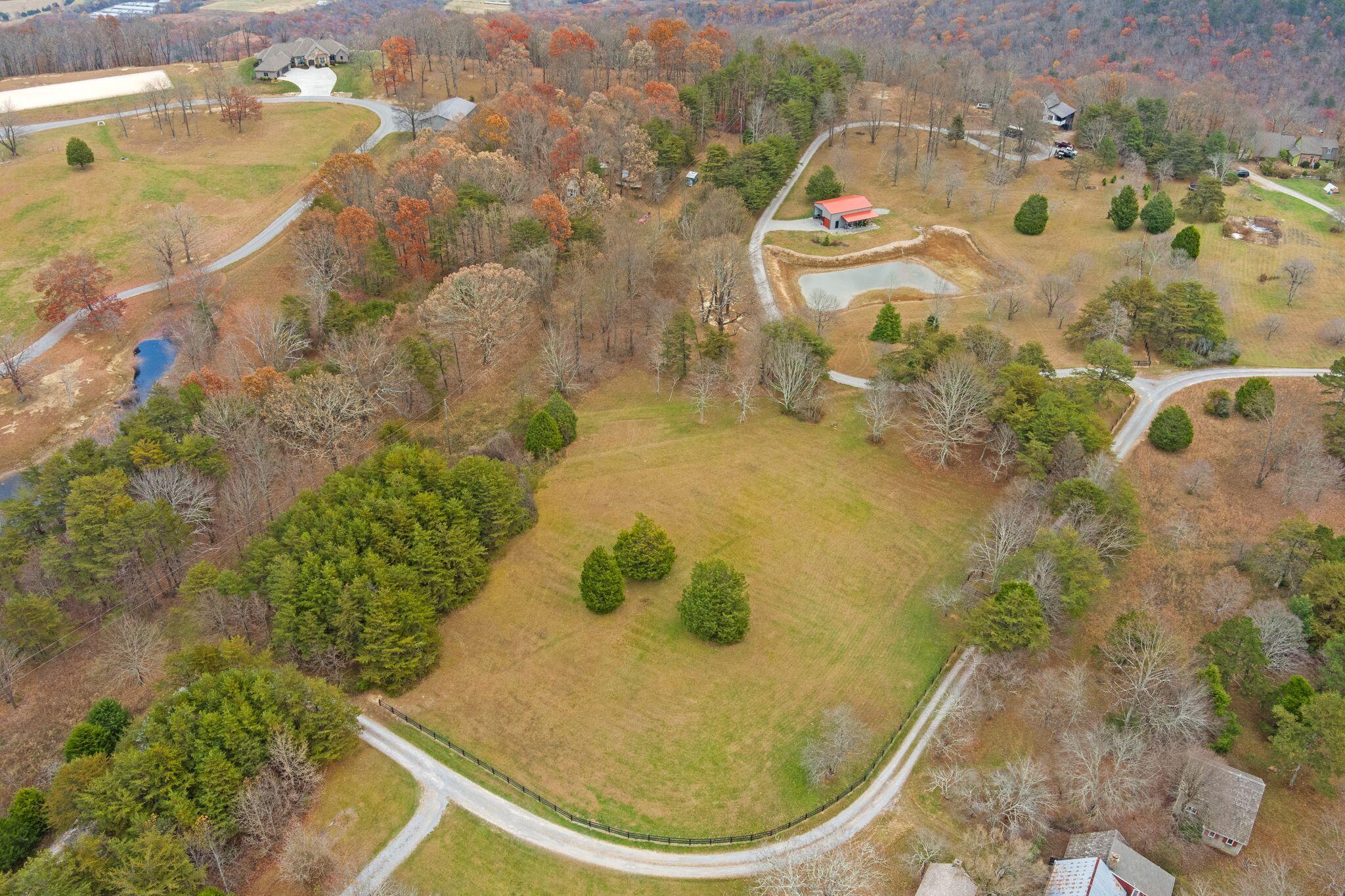 Rising Fawn, Georgia, 30738, United States, 2 Bedrooms Bedrooms, ,2 BathroomsBathrooms,Residential,For Sale,1995389