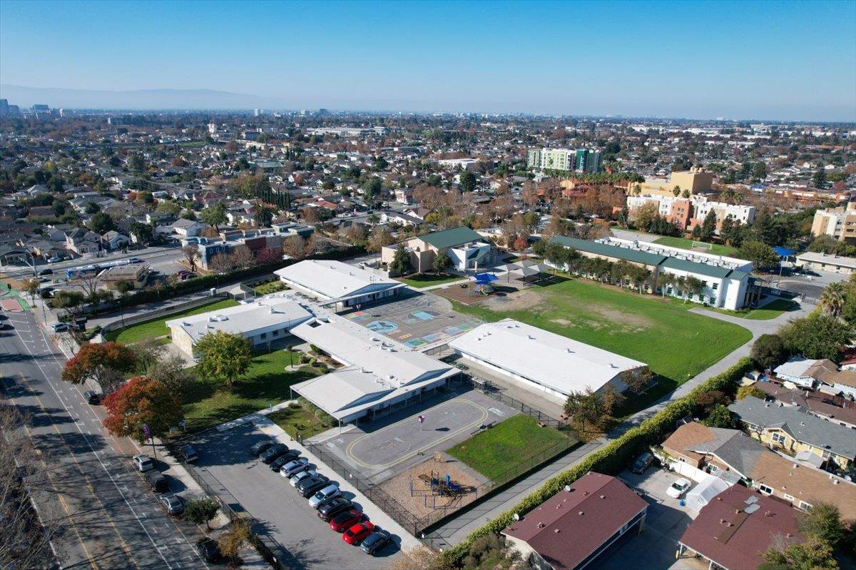 San Jose, California, 95116, United States, 3 Bedrooms Bedrooms, ,3 BathroomsBathrooms,Residential,For Sale,2003189