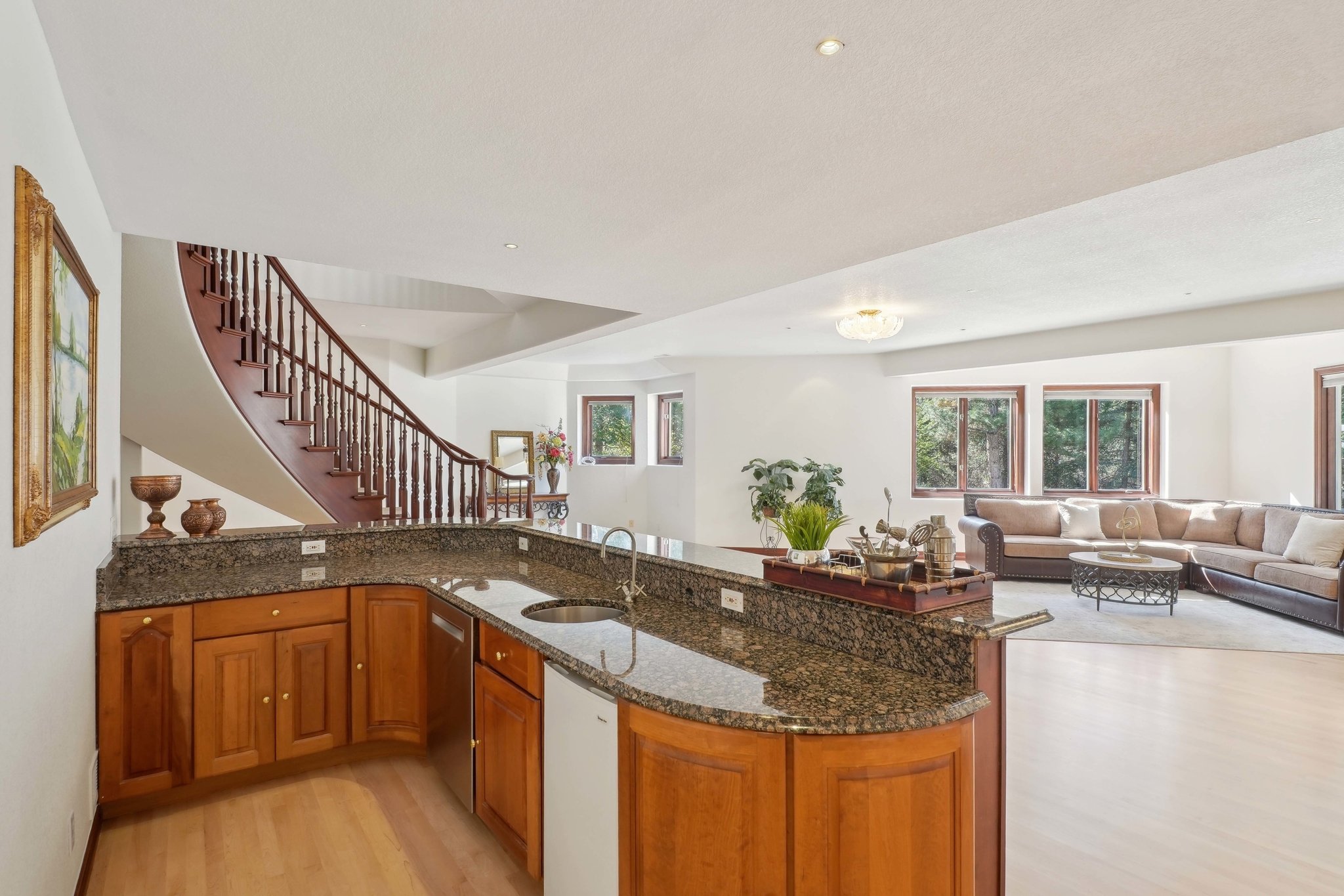 Cherry Hills Village, Colorado, 80111, United States, 5 Bedrooms Bedrooms, ,6 BathroomsBathrooms,Residential,For Sale,1798264