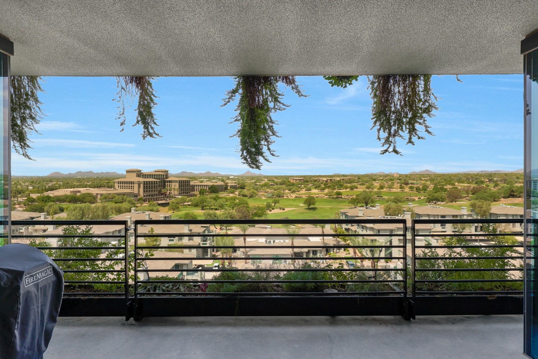  7120 E Kierland Boulevard  Scottsdale, AZ - 物件實景