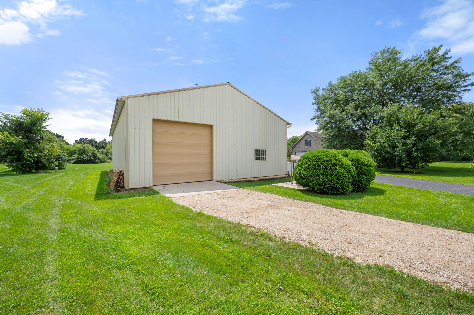 Sycamore, Illinois, 60178, United States, 5 Bedrooms Bedrooms, ,3 BathroomsBathrooms,Residential,For Sale,1904225
