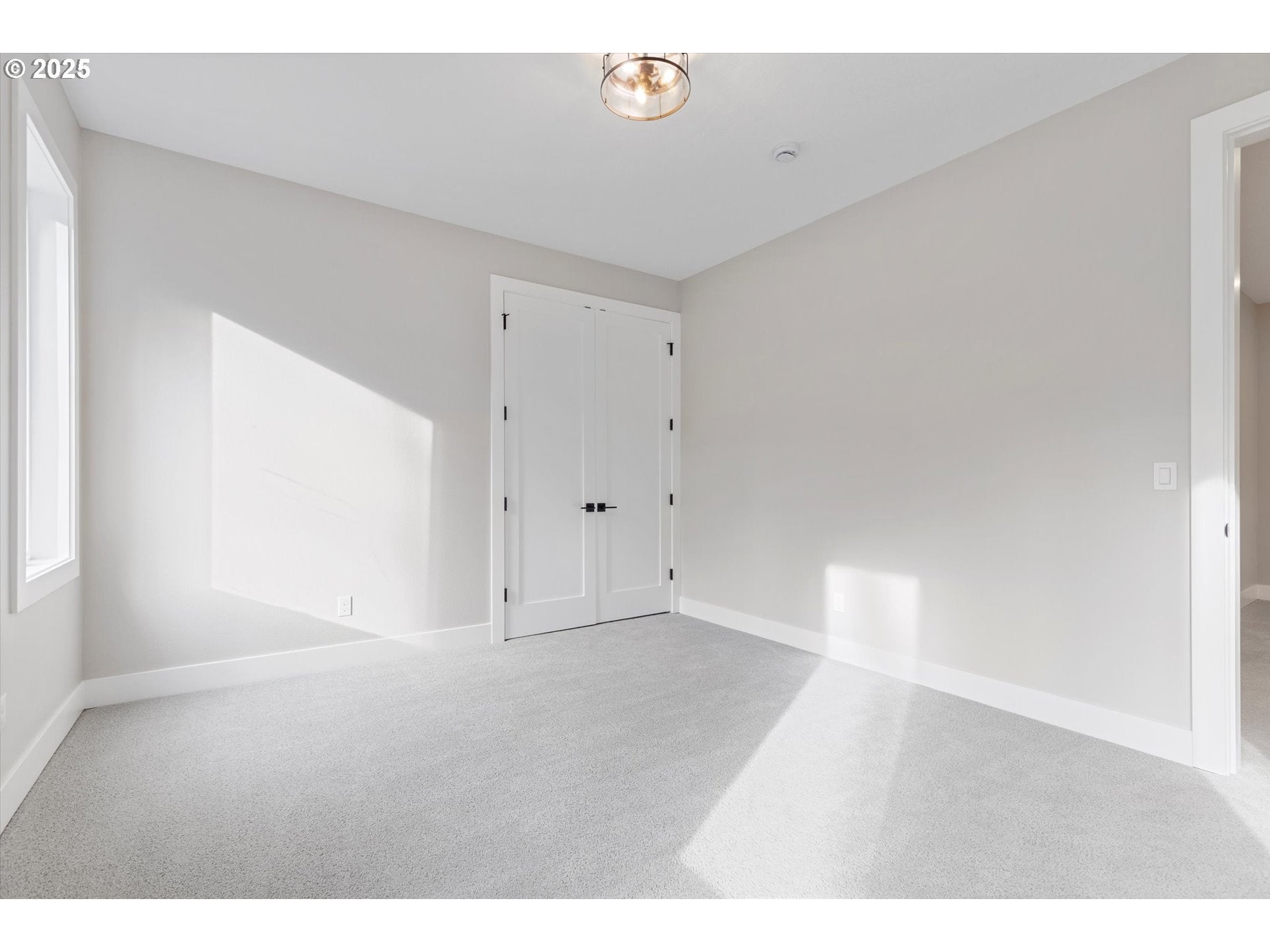 CannonBeach, Oregon, 97110, United States, 4 Bedrooms Bedrooms, ,4 BathroomsBathrooms,Residential,For Sale,2003076