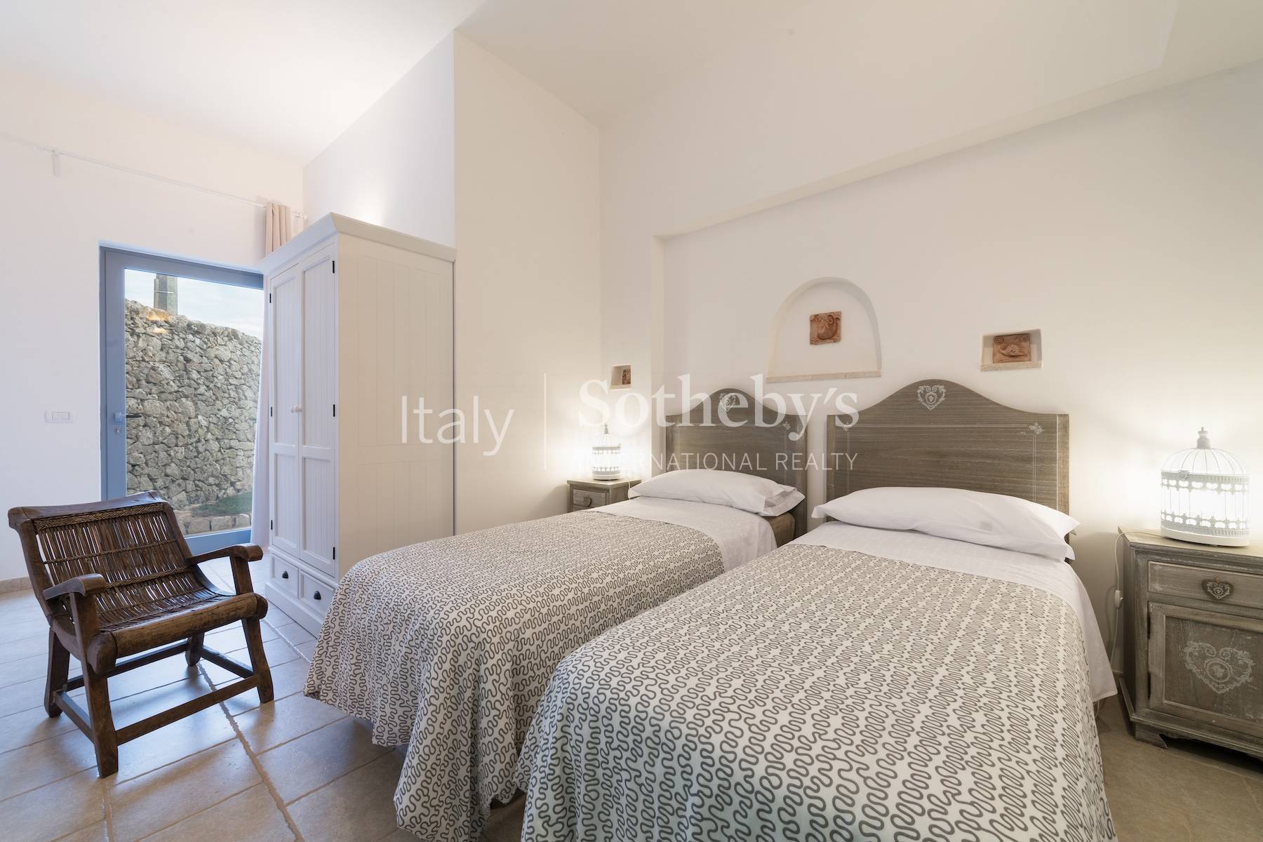  Old farmhouse with olive trees and a swimming pool - 物件實景
