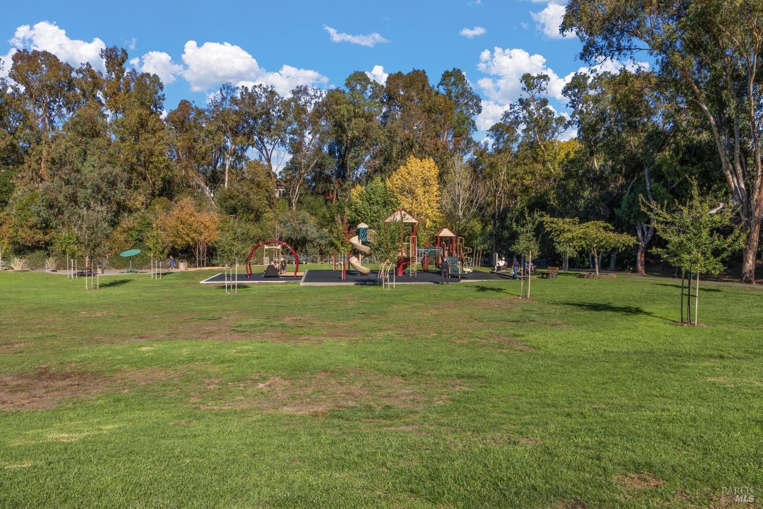 Hercules, California, 94547, United States, 2 Bedrooms Bedrooms, ,2 BathroomsBathrooms,Residential,For Sale,1988230