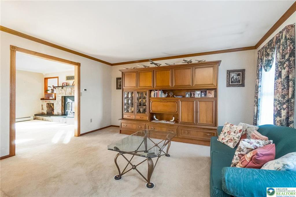 New Tripoli, Pennsylvania, 18066-2432, United States, 3 Bedrooms Bedrooms, ,3 BathroomsBathrooms,Residential,For Sale,1945015