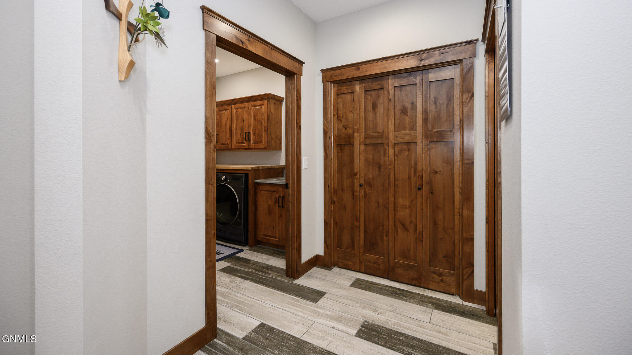 Bismarck, North Dakota, 58503, United States, 3 Bedrooms Bedrooms, ,3 BathroomsBathrooms,Residential,For Sale,1995468