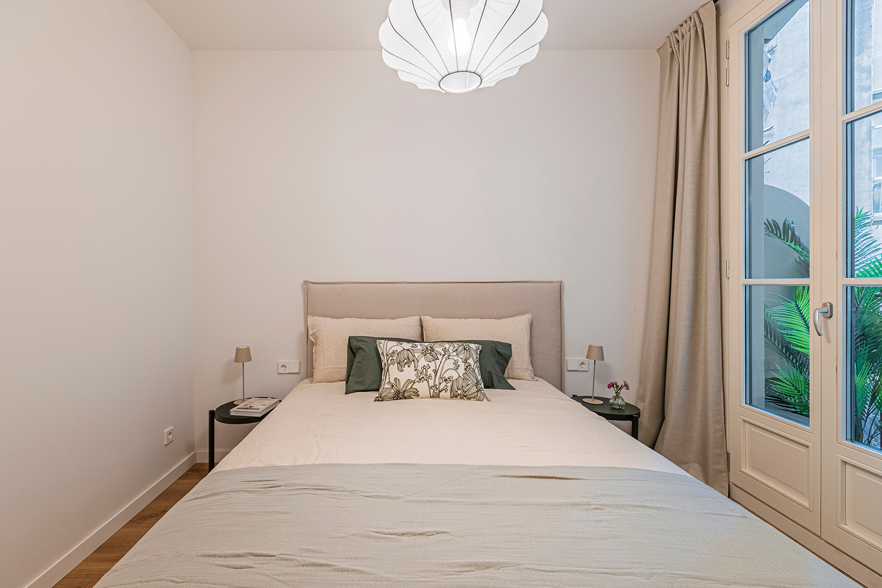  Renovated corner apartment with lots of natural light - 物件實景