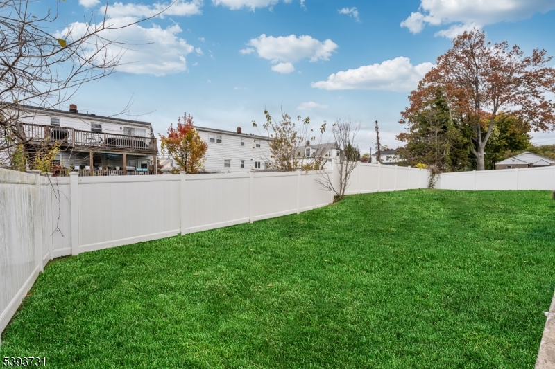 Woodland Park, New Jersey, 07424, United States, 3 Bedrooms Bedrooms, ,3 BathroomsBathrooms,Residential,For Sale,1984808