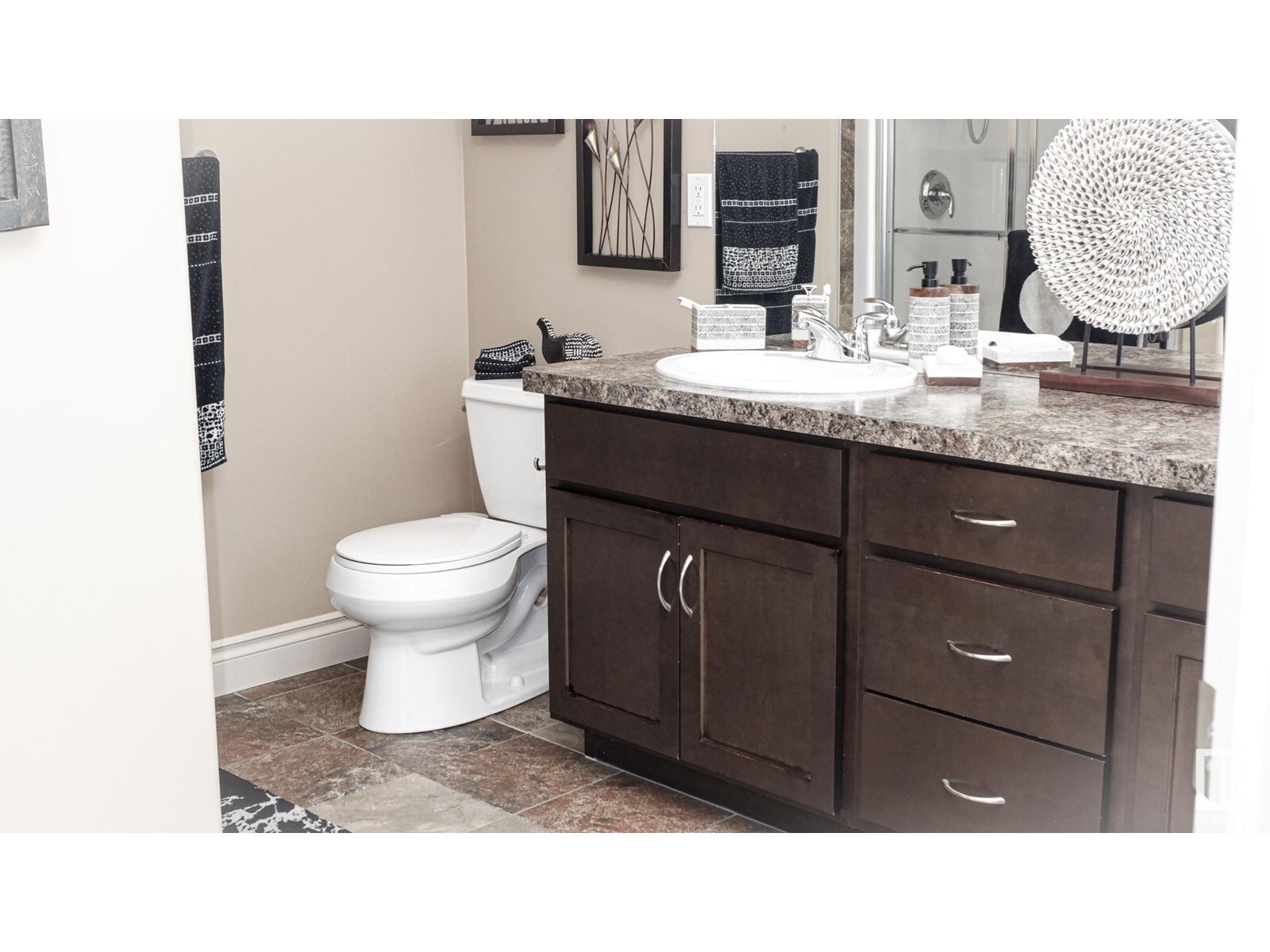 EDMONTON, Alberta, T5T 6L3, CA, 3 Bedrooms Bedrooms, ,2 BathroomsBathrooms,Residential,For Sale,1907674