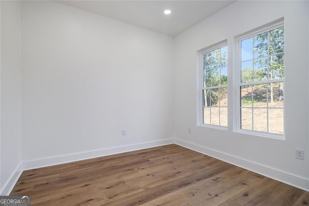 Dawsonville, Georgia, 30534, United States, 5 Bedrooms Bedrooms, ,7 BathroomsBathrooms,Residential,For Sale,1952234