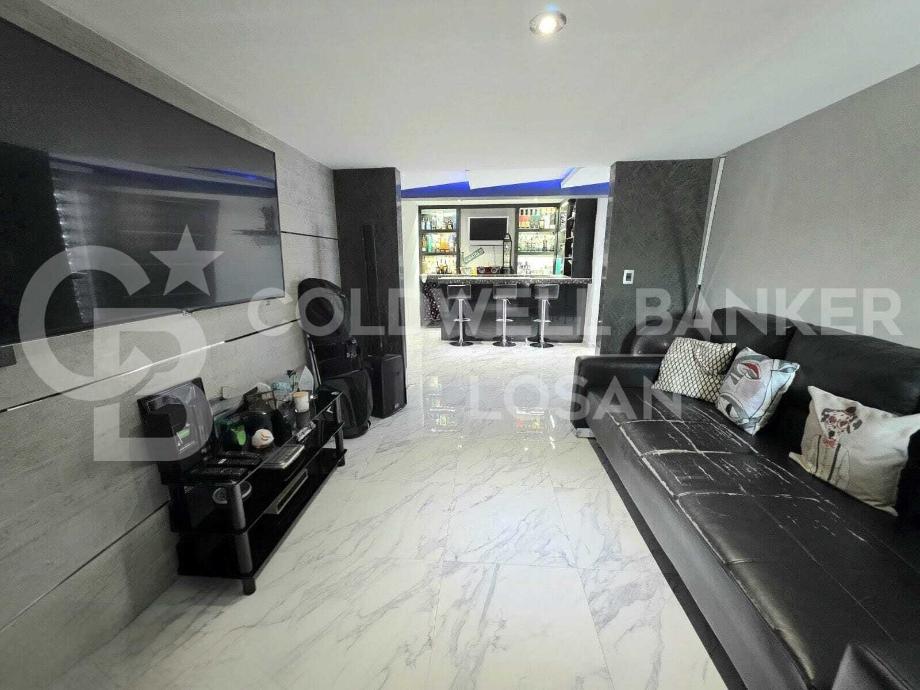 Tlalnepantla de Baz, Estado de méxico, 54020, Mexico, 3 Bedrooms Bedrooms, ,3 BathroomsBathrooms,Residential,For Sale,1990341