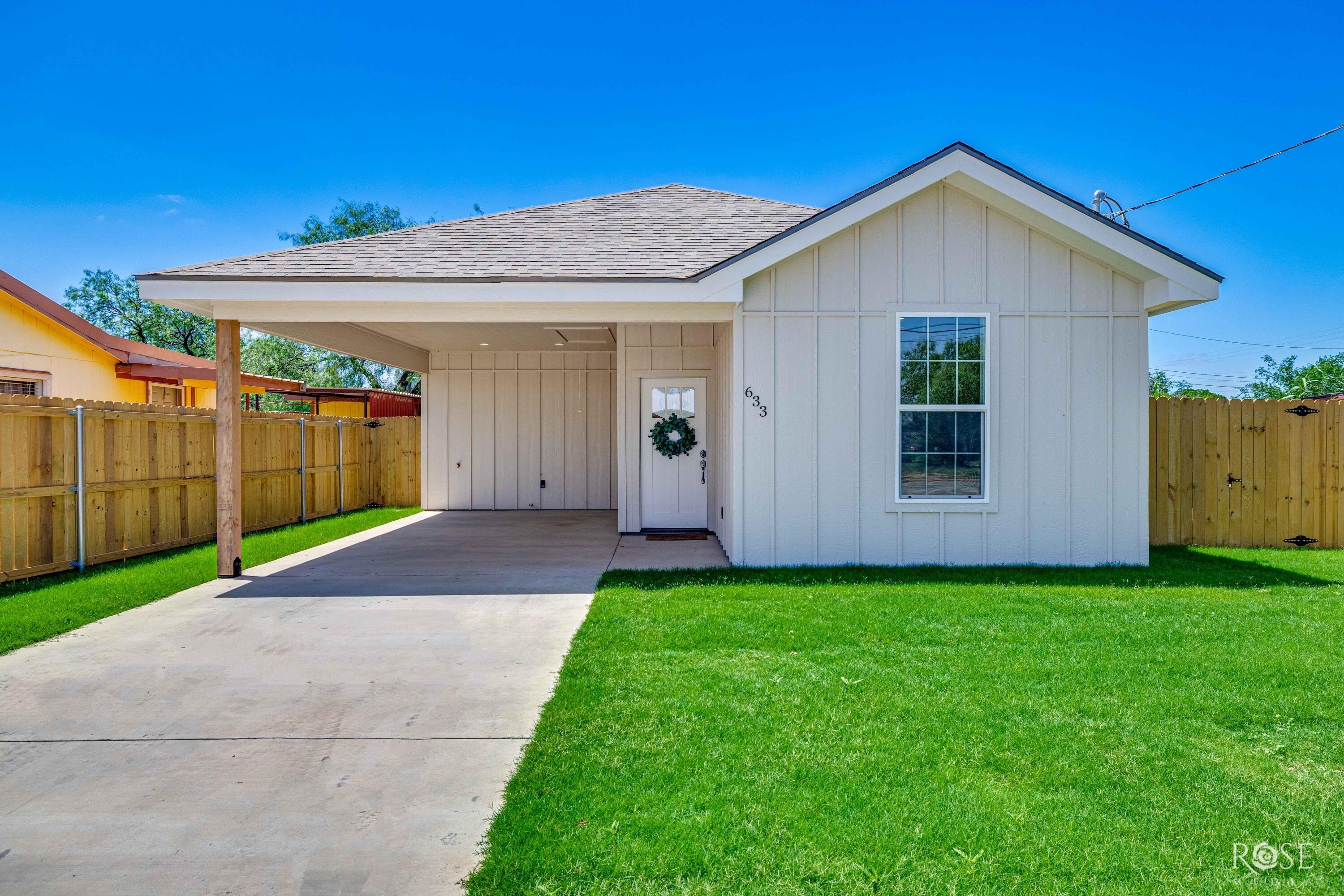 Avenue Z , San Angelo, TX 76903