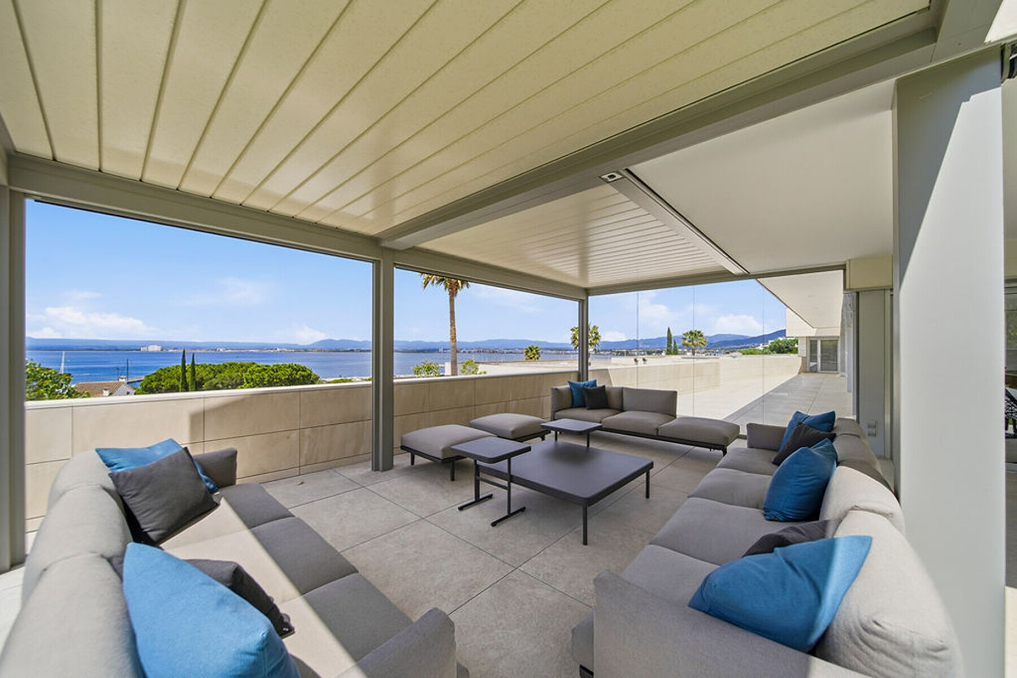  Exceptional Designer Villa with Marina, Sea and Mountain Views - 物件實景