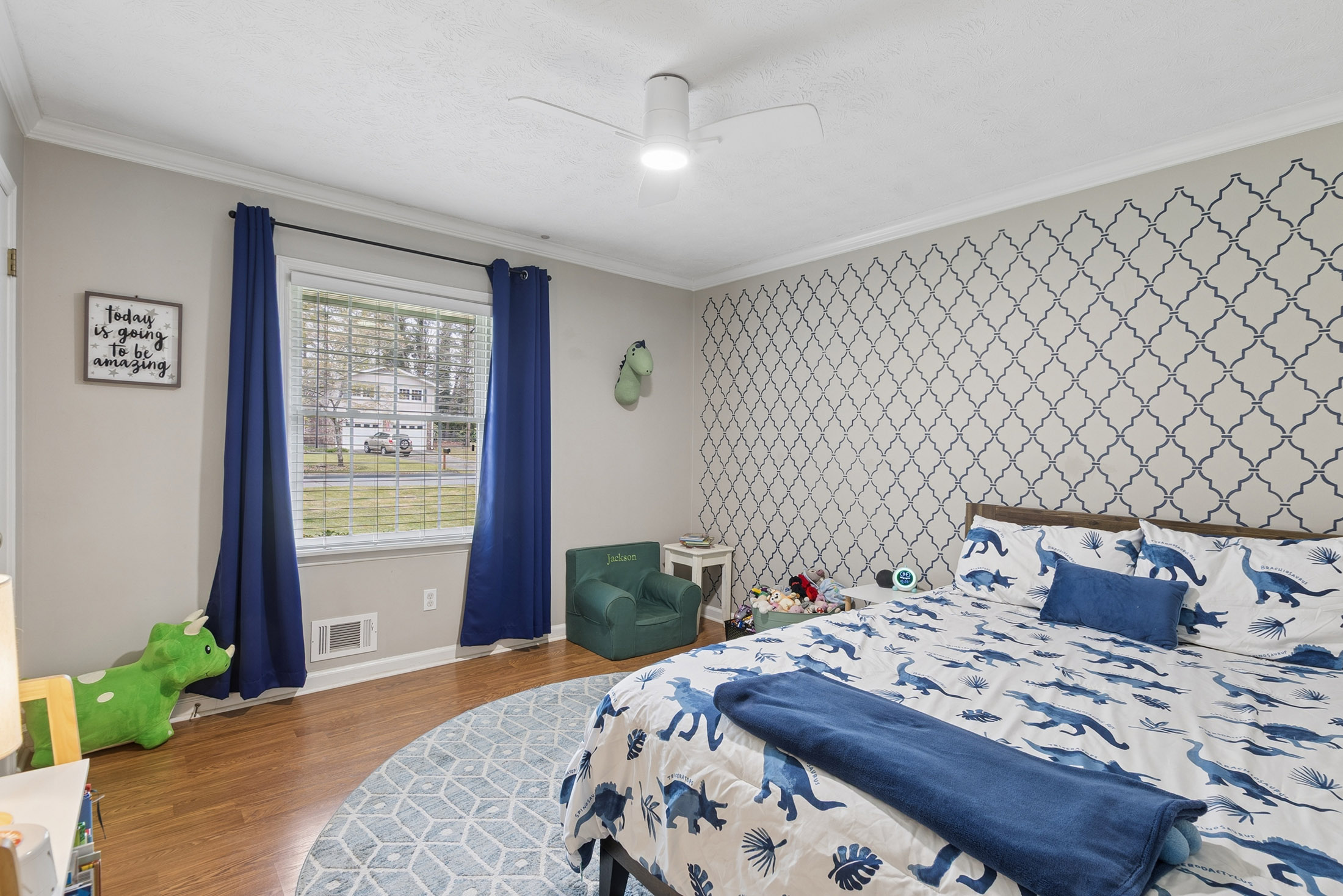  Charming Brick Ranch Nestled in Desirable Lockridge Forest Community - 物件實景