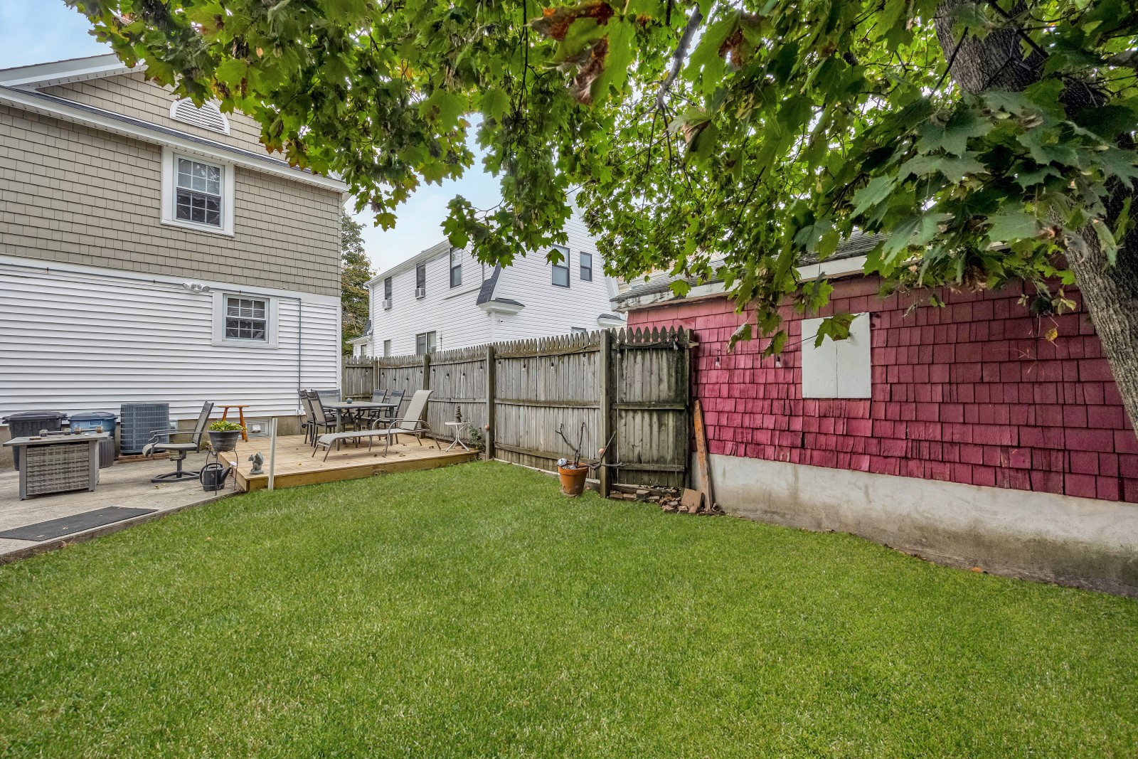 Queens Village, New York, 11428, United States, 2 Bedrooms Bedrooms, ,2 BathroomsBathrooms,Residential,For Sale,1987931