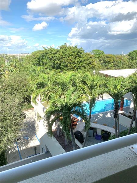 Wilton Manors, Florida, 33305, United States, 2 Bedrooms Bedrooms, ,2 BathroomsBathrooms,Residential,For Sale,2001812