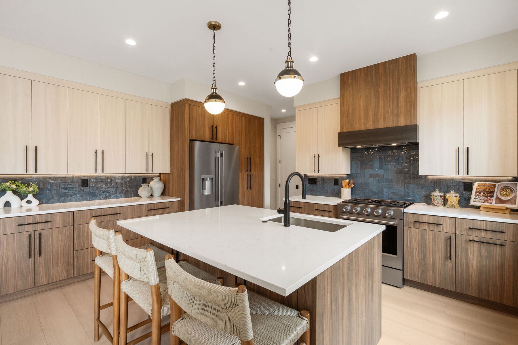  1506 Cambridge Dr - 物件實景