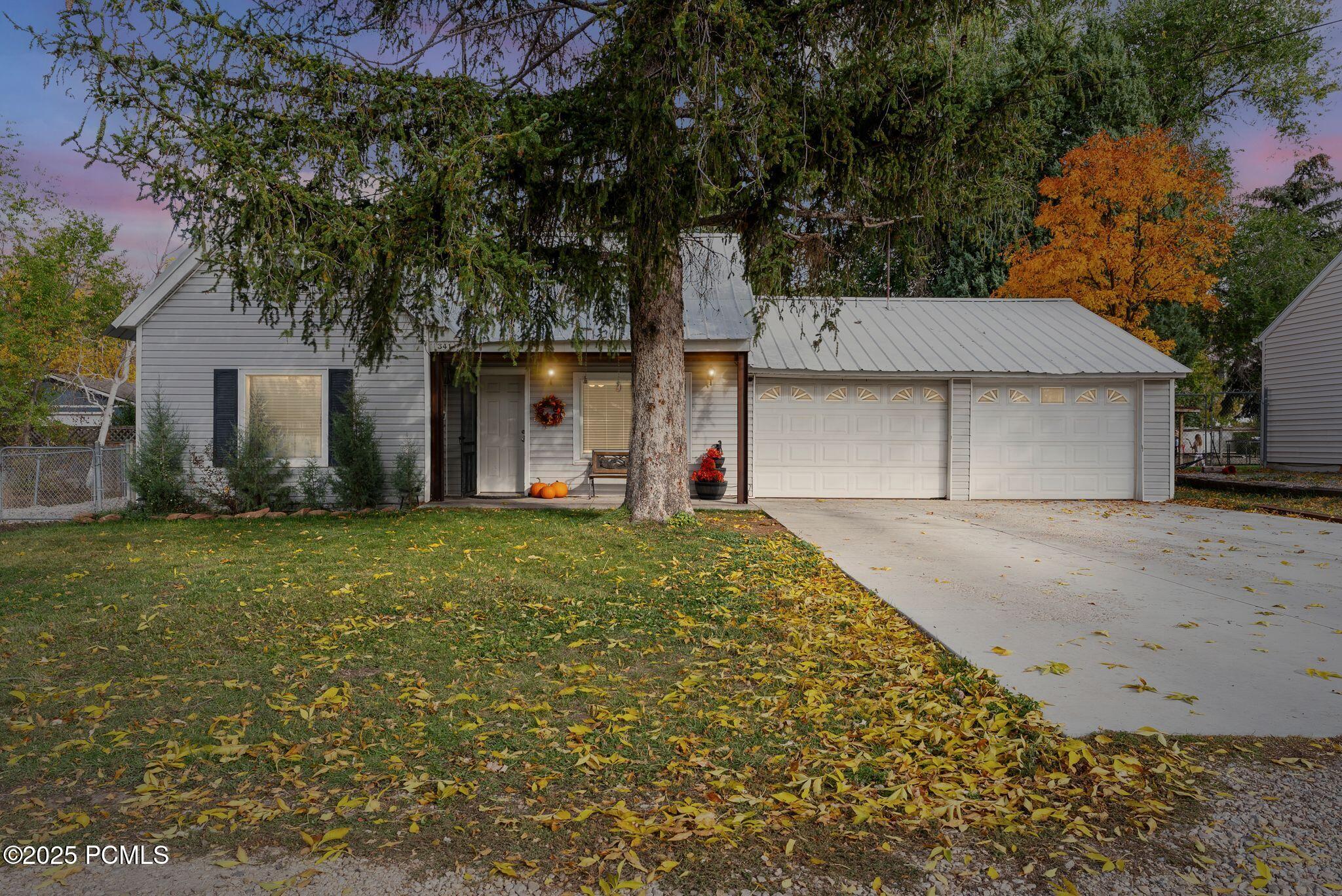 Heber City, Utah, 84032, United States, 3 Bedrooms Bedrooms, ,1 BathroomBathrooms,Residential,For Sale,1989612