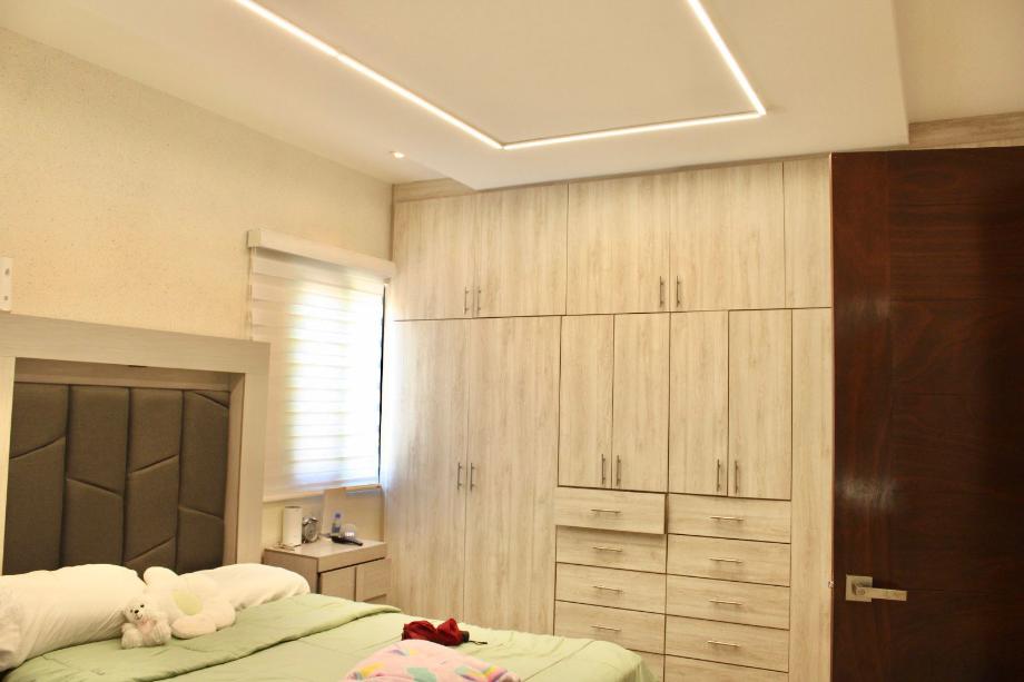 Monterrey, Nuevo León, 64700, Mexico, 4 Bedrooms Bedrooms, ,5 BathroomsBathrooms,Residential,For Sale,1848352