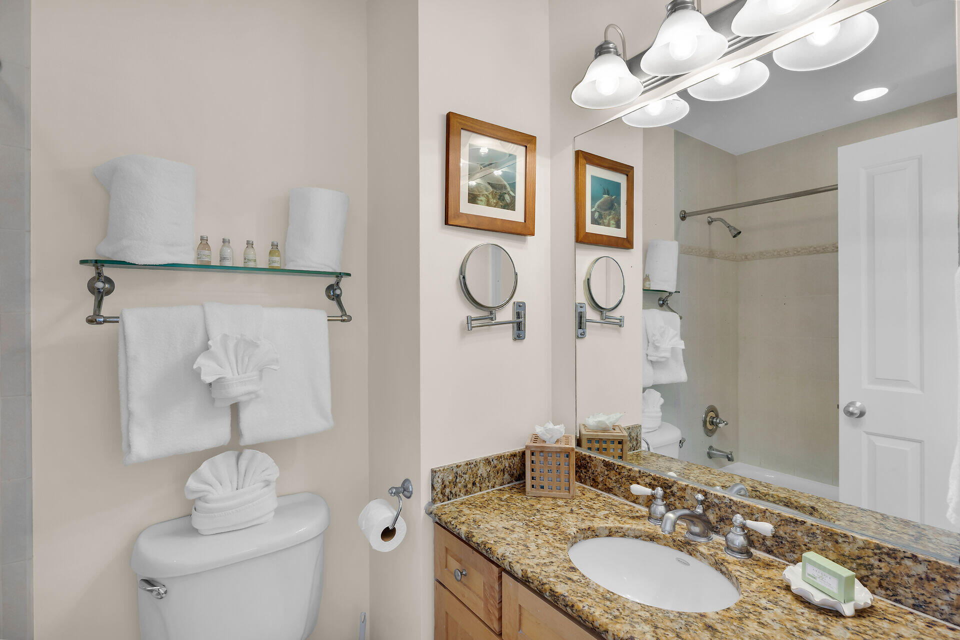 MARATHON, Florida, 33050, United States, 3 Bedrooms Bedrooms, ,4 BathroomsBathrooms,Residential,For Sale,1804124