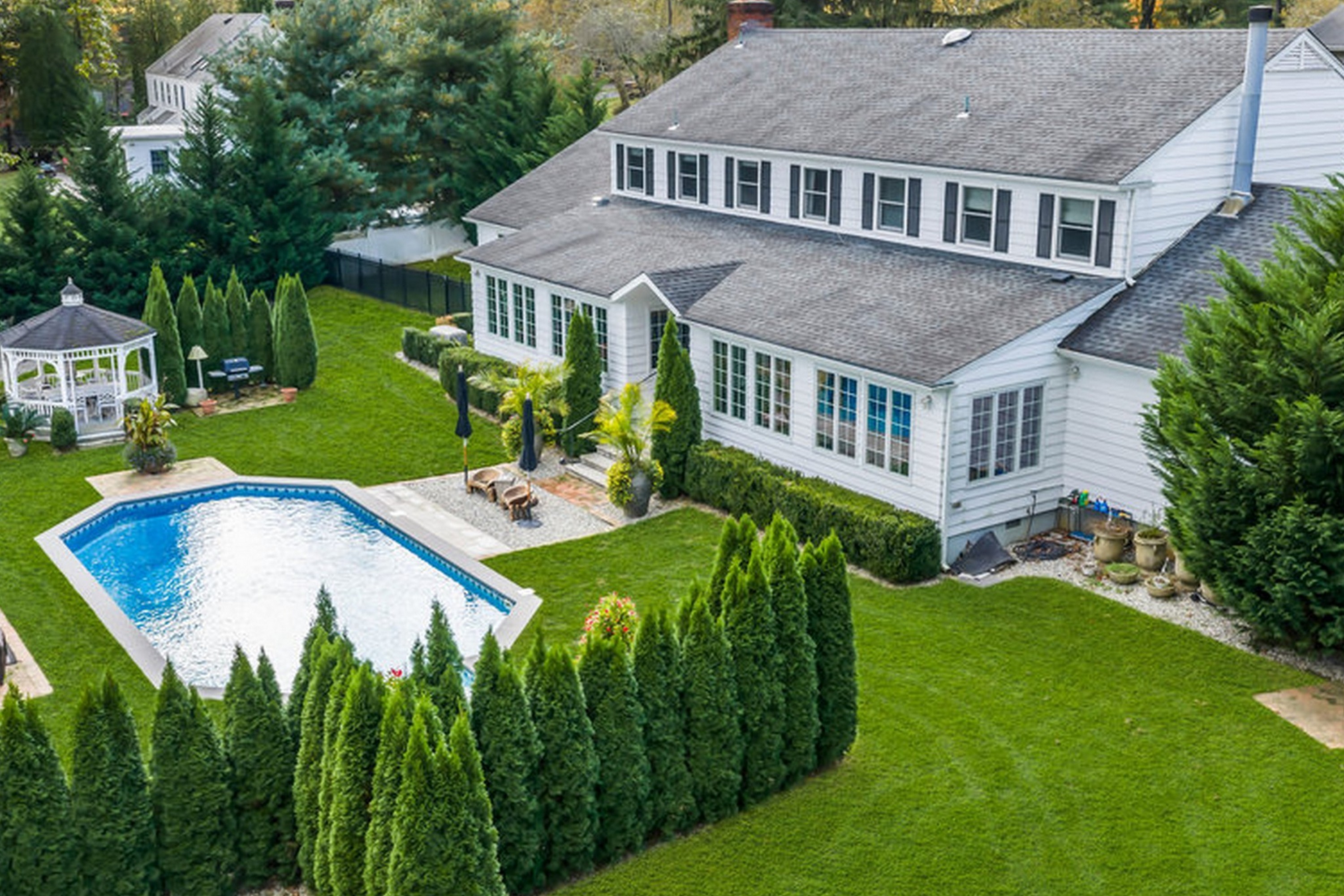  16 Mulberry Lane - 物件實景