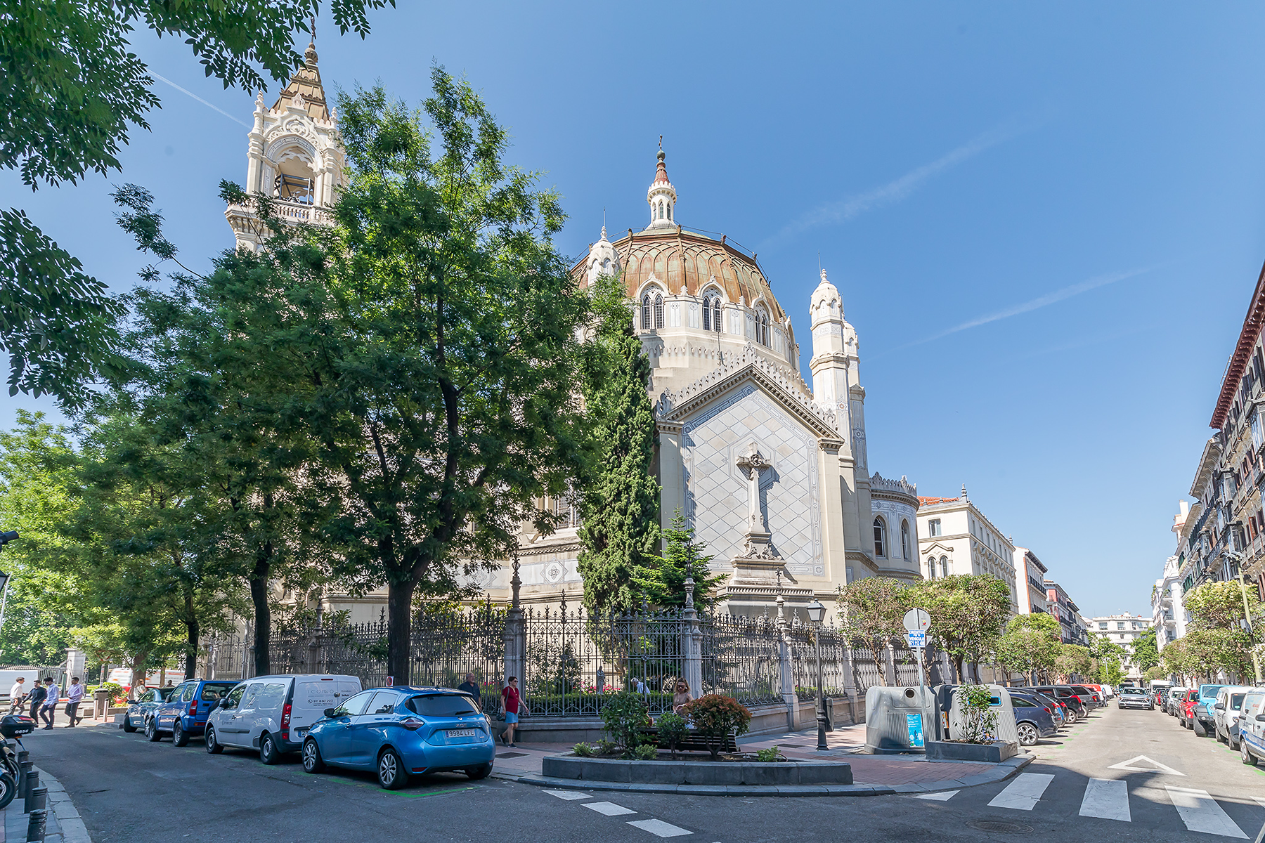  Bright interior floor in Recoletos ready for renovation, Madrid. - 物件實景