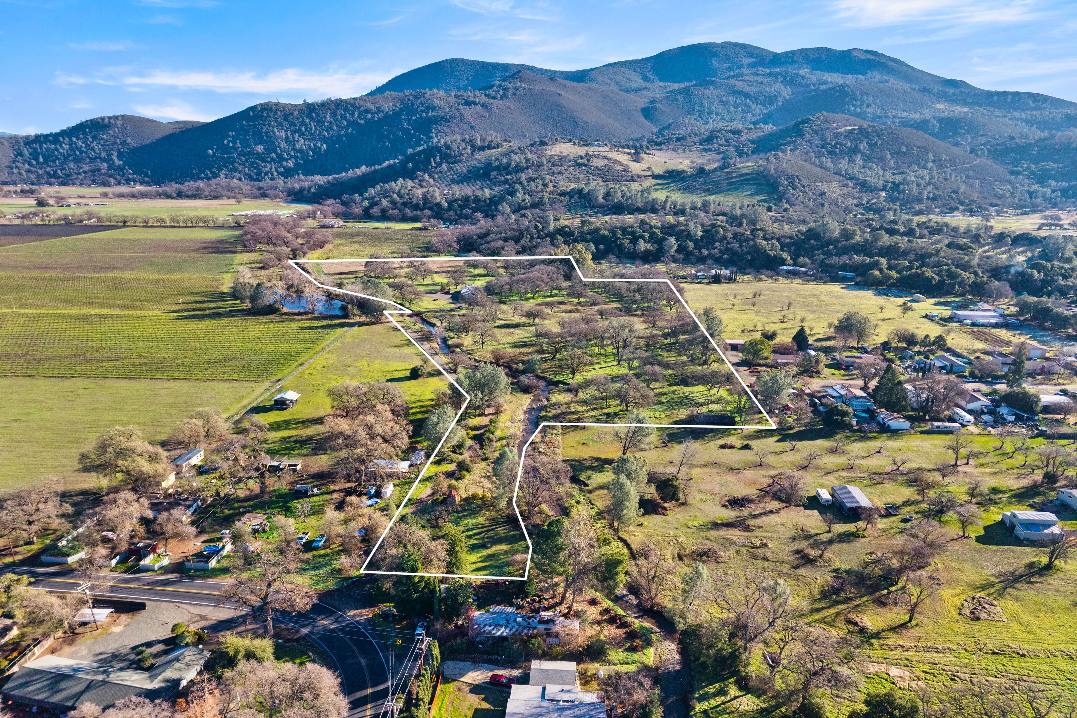  4962 Gaddy Lane - 物件實景