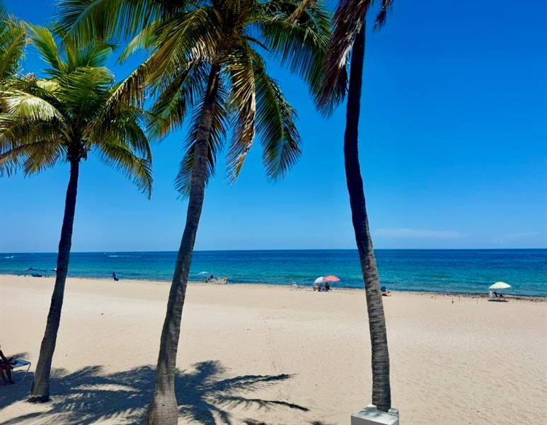 Pompano Beach, Florida, 33060, United States, 4 Bedrooms Bedrooms, ,4 BathroomsBathrooms,Residential,For Sale,1996952