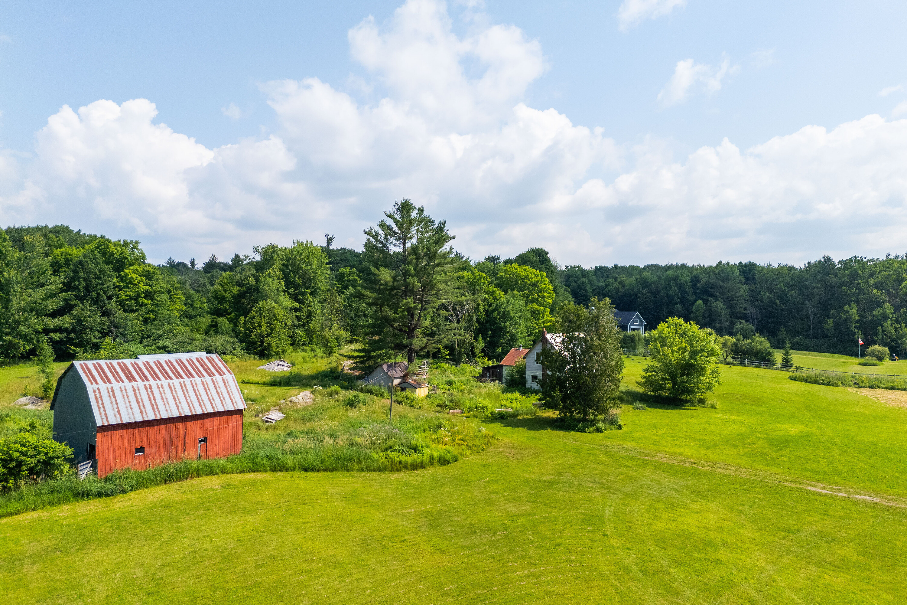  Dream Farmstead on 47 Acres - 物件實景