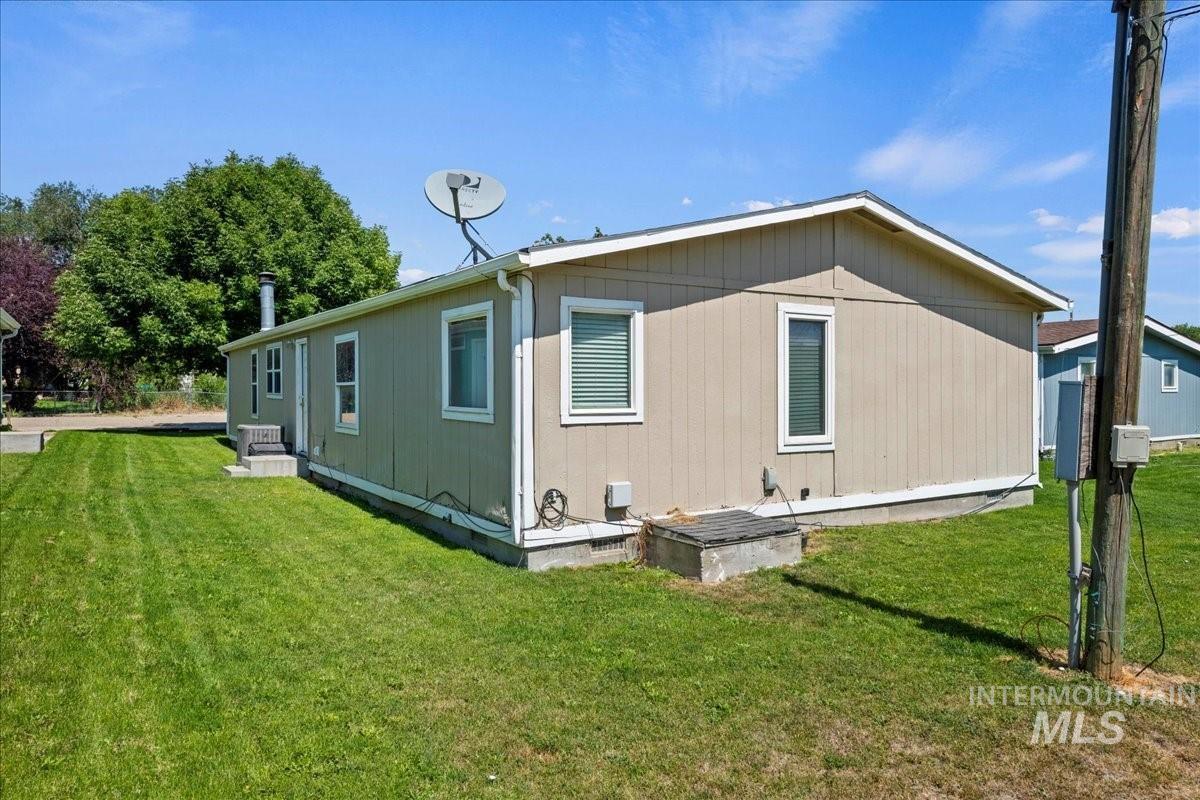Nampa, Idaho, 83687, United States, 9 Bedrooms Bedrooms, ,6 BathroomsBathrooms,Residential,For Sale,1942286