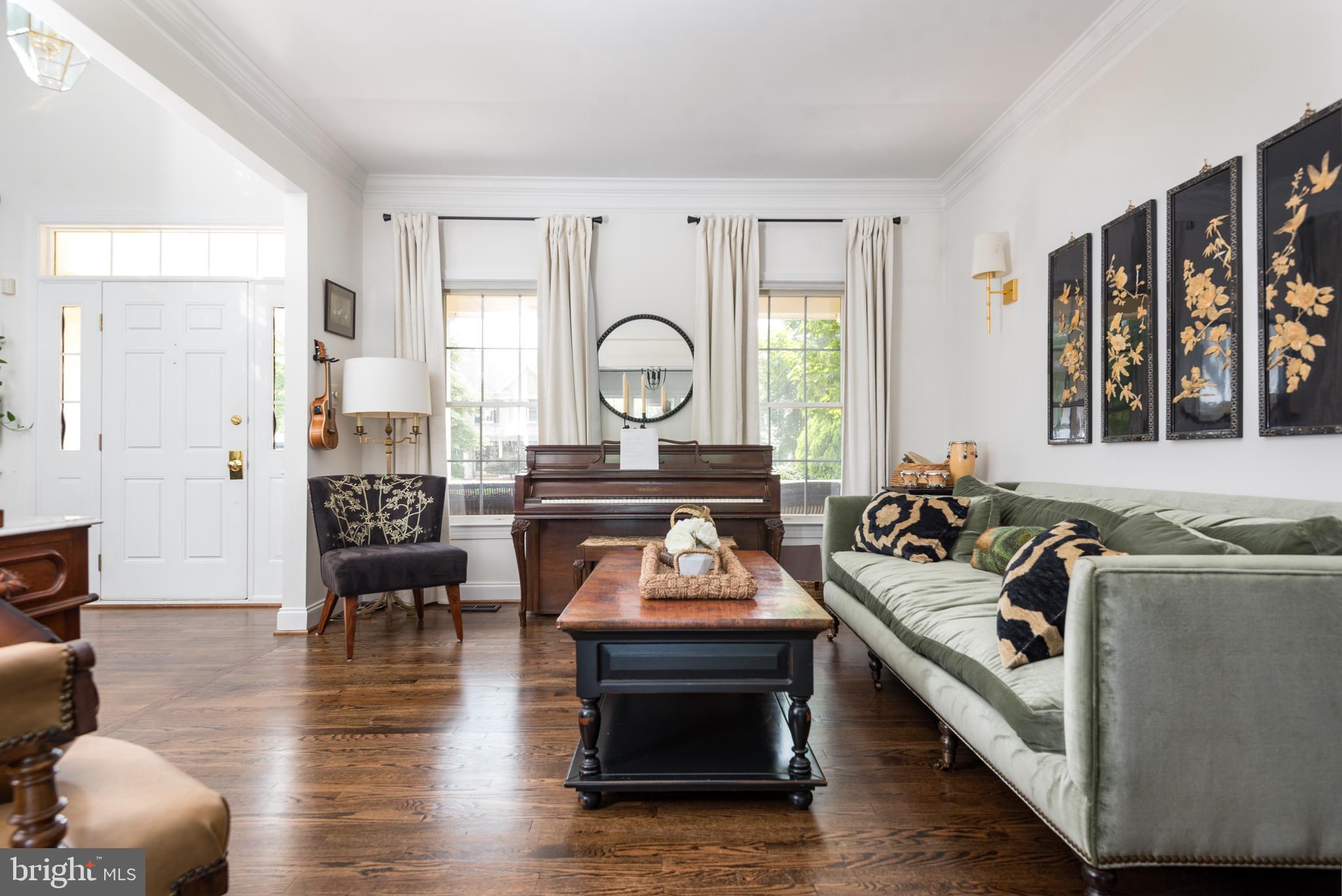 Haymarket, Virginia, 20169, United States, 4 Bedrooms Bedrooms, ,3 BathroomsBathrooms,Residential,For Sale,1902999