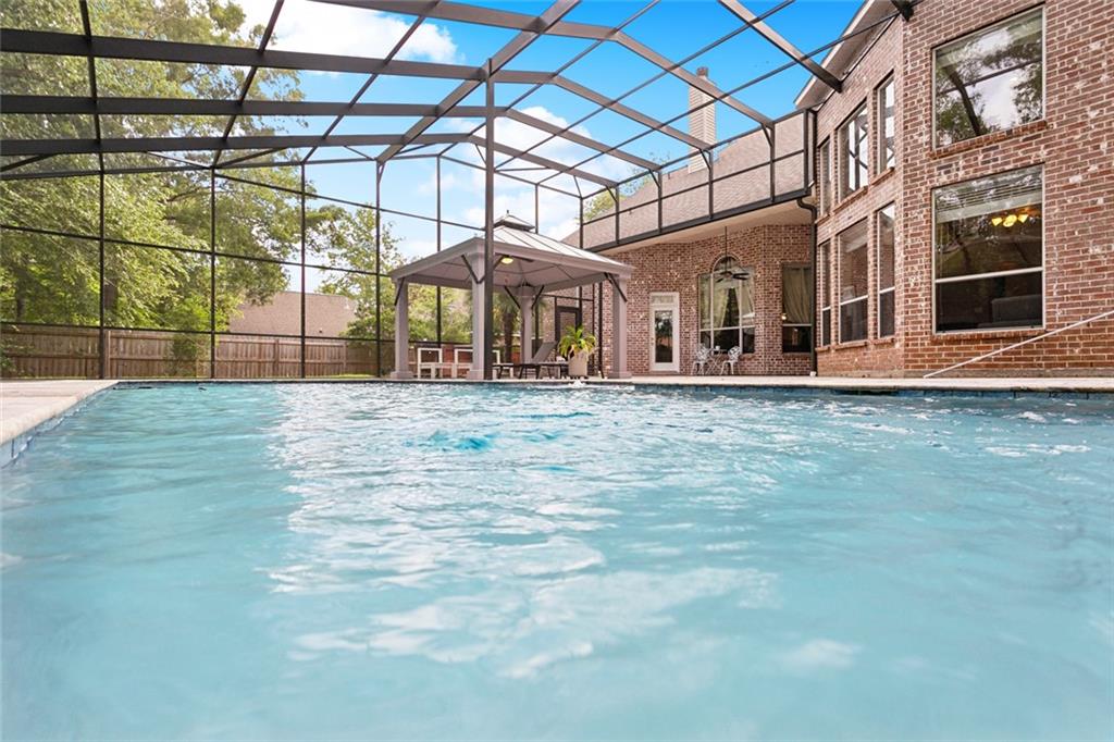 Mandeville, Louisiana, 70448, United States, 5 Bedrooms Bedrooms, ,4 BathroomsBathrooms,Residential,For Sale,1826456