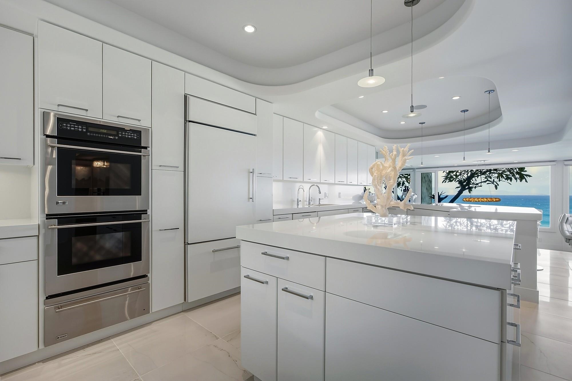 Lahaina, Hawaii, 96761, United States, 2 Bedrooms Bedrooms, ,3 BathroomsBathrooms,Residential,For Sale,1998478