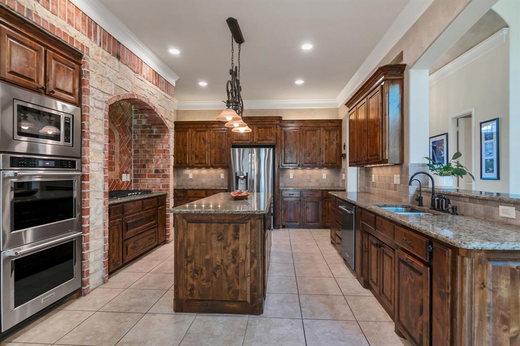 Fort Worth, Texas, 76108, United States, 4 Bedrooms Bedrooms, ,5 BathroomsBathrooms,Residential,For Sale,1892238