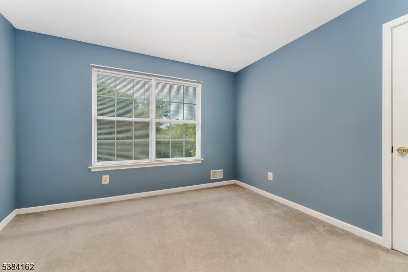 Oxford, New Jersey, 07863, United States, 4 Bedrooms Bedrooms, ,3 BathroomsBathrooms,Residential,For Sale,1981869