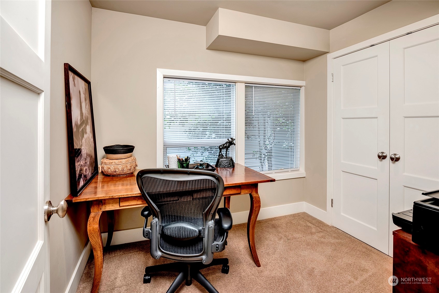 Seattle, Washington, 98112, United States, 5 Bedrooms Bedrooms, ,1 BathroomBathrooms,Residential,For Sale,1876095