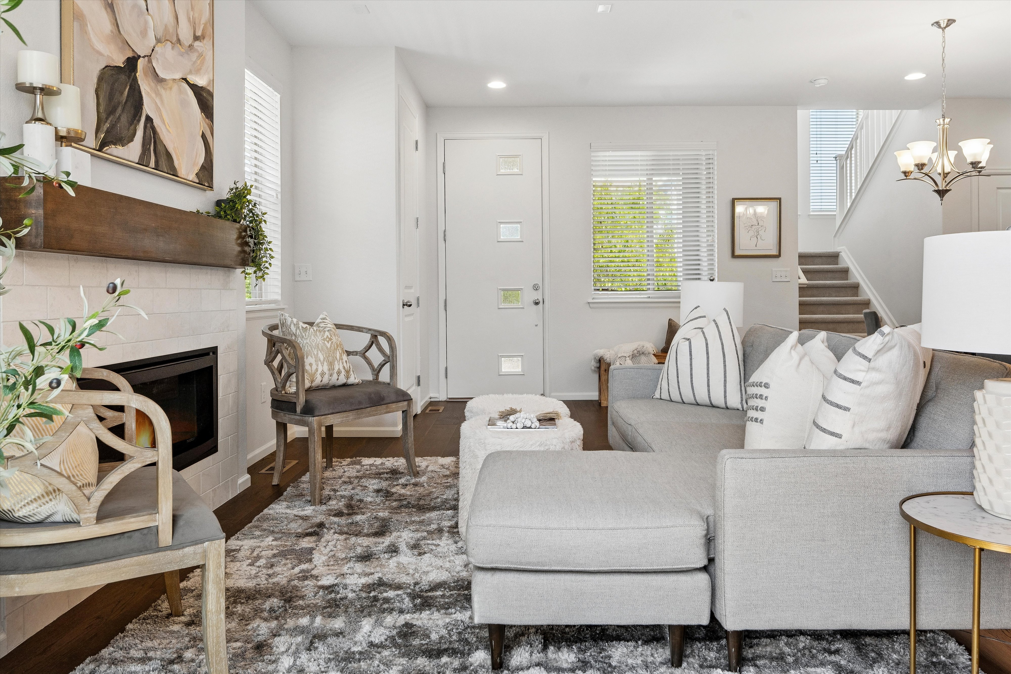  Inviting two-story single family duplex - 物件實景