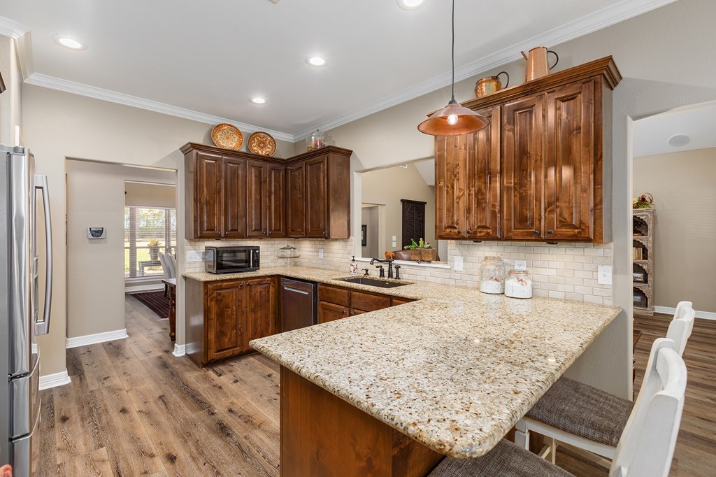 Huntington, Texas, 75949, United States, 3 Bedrooms Bedrooms, ,3 BathroomsBathrooms,Residential,For Sale,2007836