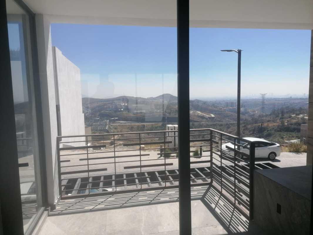 Fracc. Moncayo, Atizapán de Zaragoza, Estado de México, 52930, Mexico, 3 Bedrooms Bedrooms, ,3 BathroomsBathrooms,Residential,For Sale,Fracc. Moncayo,1443797