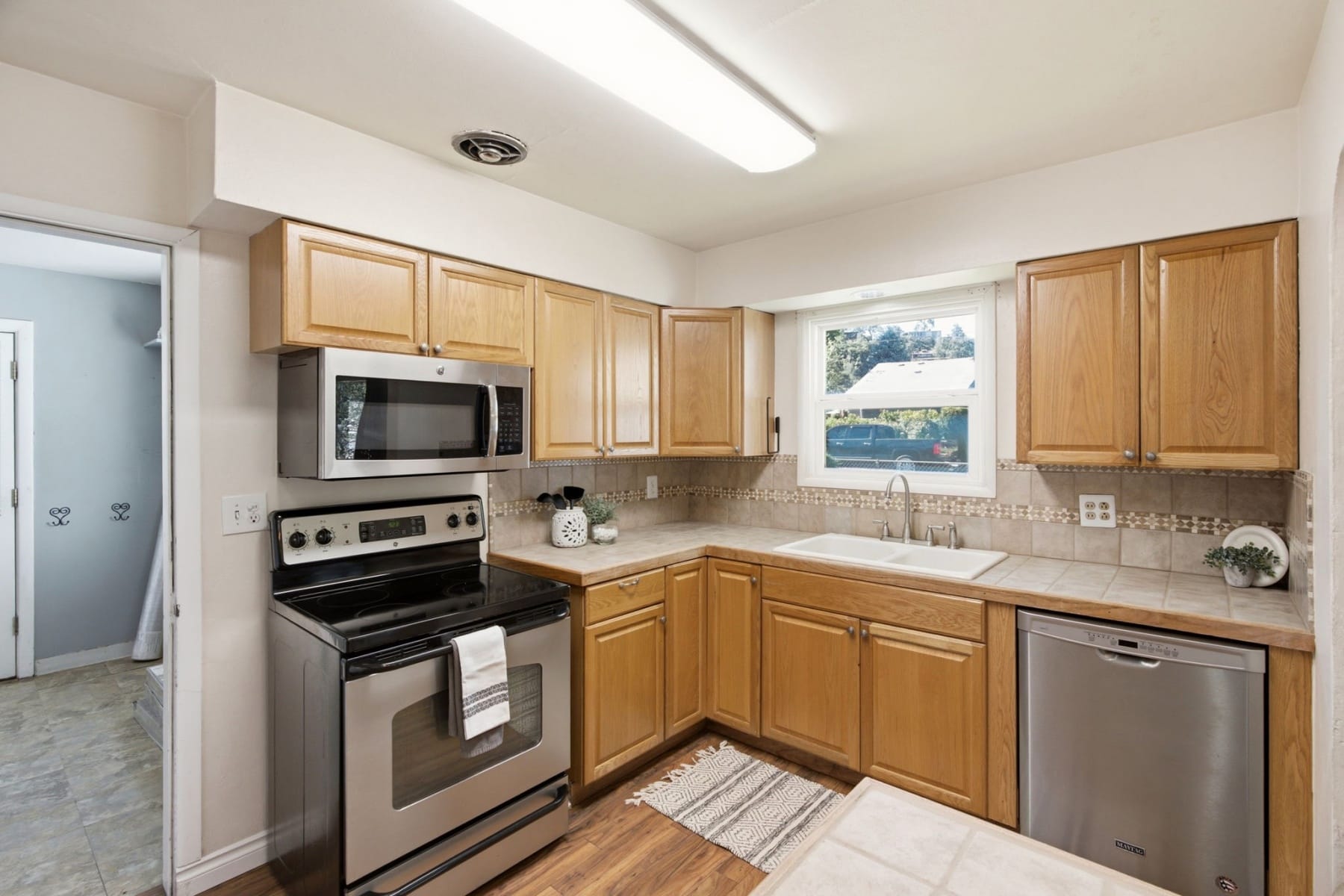  1321 E 13TH ST The Dalles, OR 97058 - 物件實景