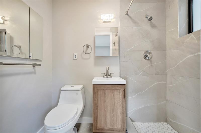 Wilton Manors, Florida, 33305, United States, 3 Bedrooms Bedrooms, ,2 BathroomsBathrooms,Residential,For Sale,1989251