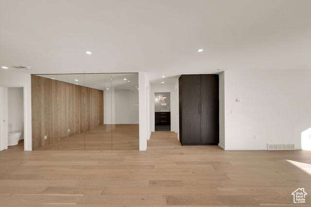 Salt Lake City, Utah, 84101, United States, 3 Bedrooms Bedrooms, ,3 BathroomsBathrooms,Residential,For Sale,1982809