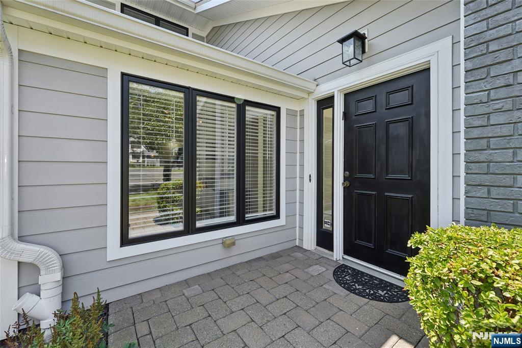 Englewood, New Jersey, 07631, United States, 3 Bedrooms Bedrooms, ,3 BathroomsBathrooms,Residential,For Sale,1925830