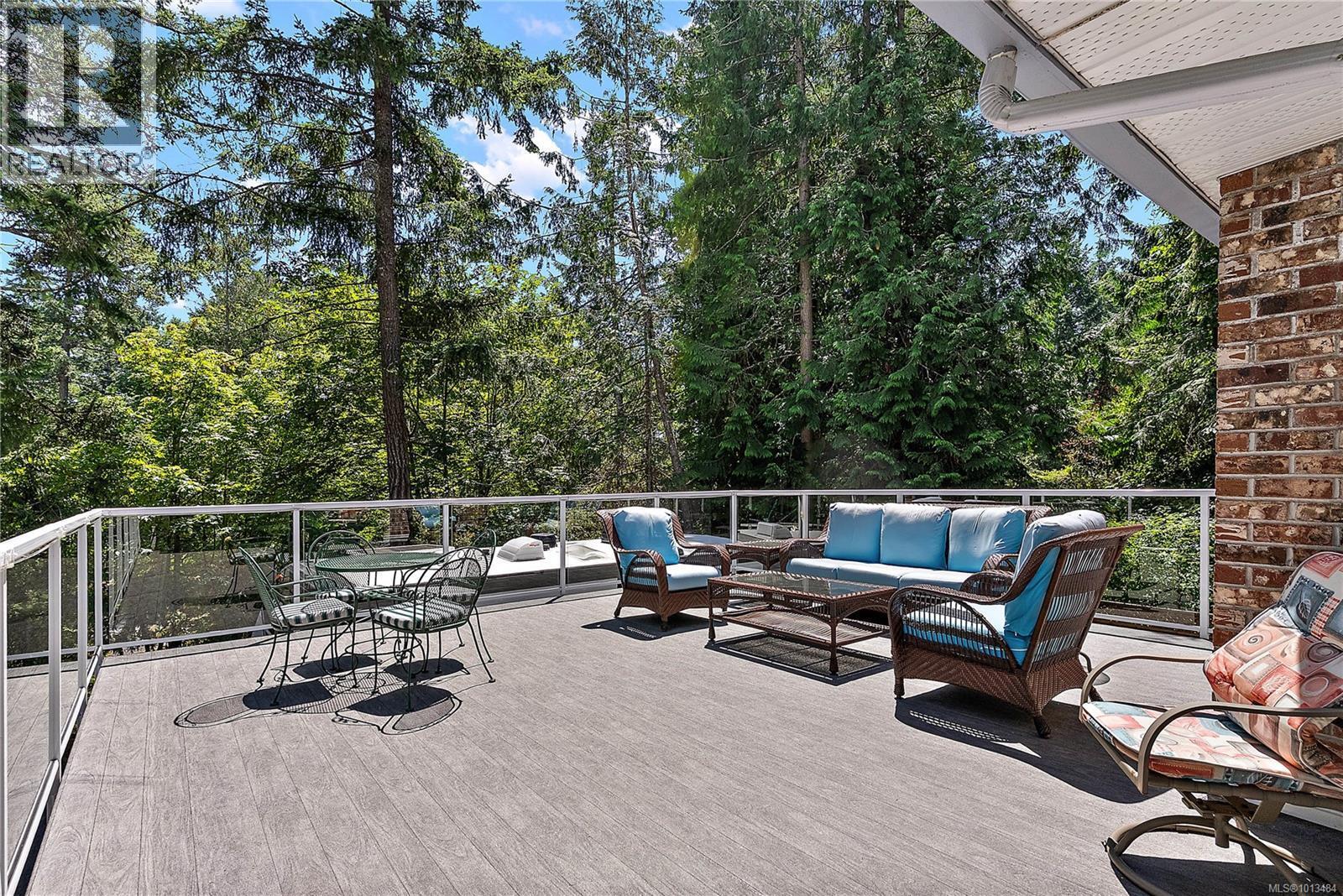 NORTH SAANICH, British Columbia, V8L 5J4, CA, 5 Bedrooms Bedrooms, ,3 BathroomsBathrooms,Residential,For Sale,1949643