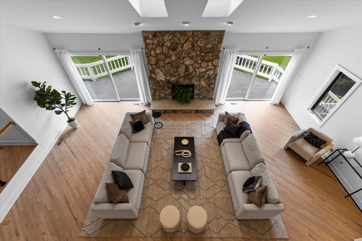 Bernardsville, New Jersey, 07924, United States, 5 Bedrooms Bedrooms, ,6 BathroomsBathrooms,Residential,For Sale,1981424