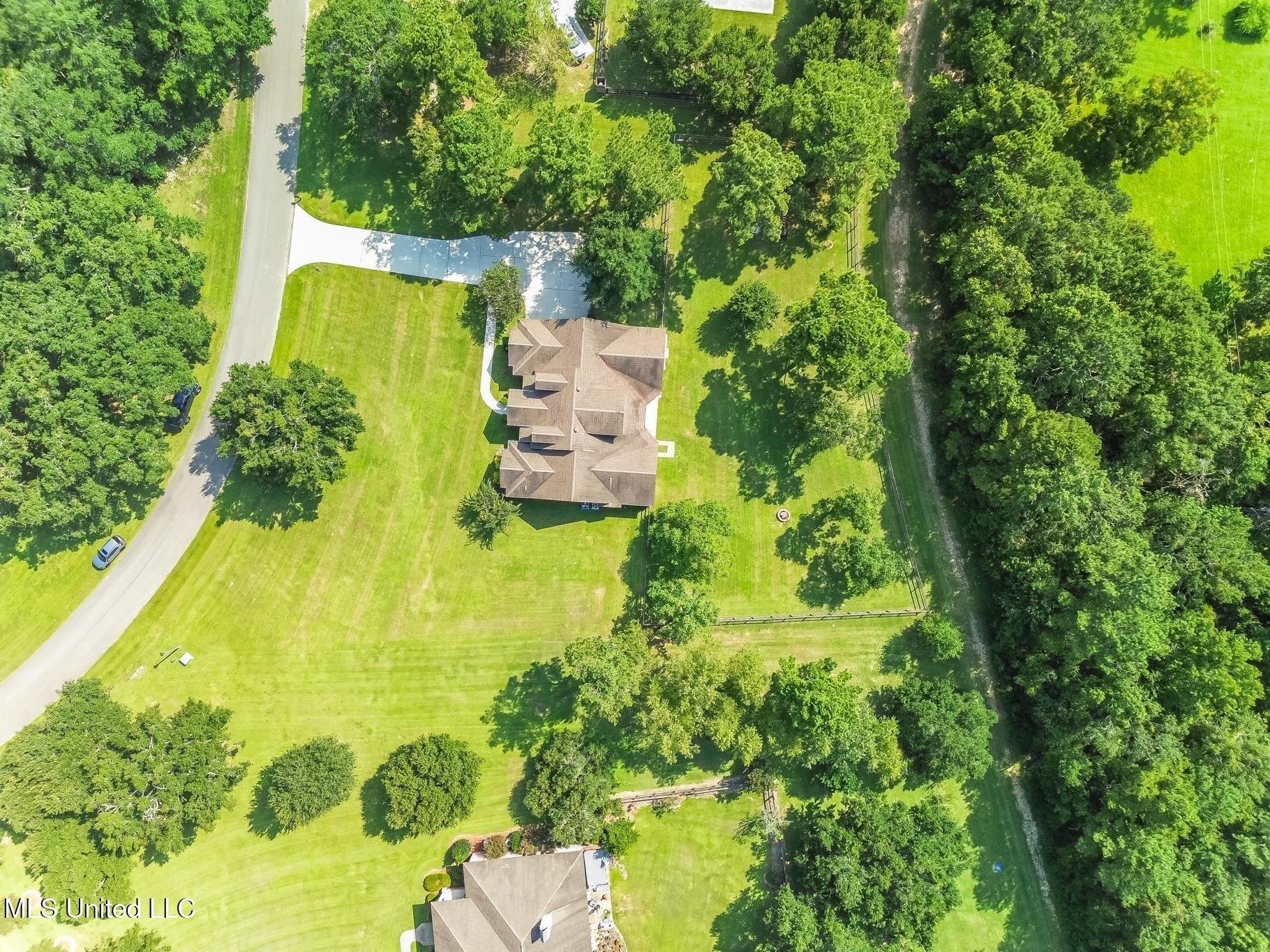 Pass Christian, Mississippi, 39571, United States, 3 Bedrooms Bedrooms, ,4 BathroomsBathrooms,Residential,For Sale,1981378