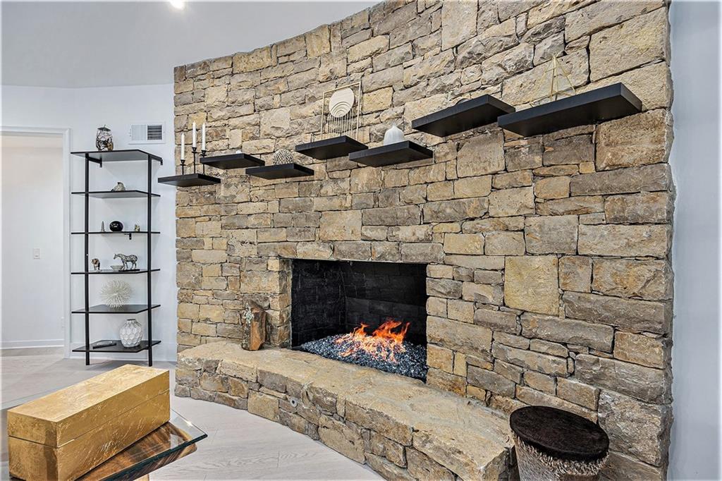 Overland Park, Kansas, 66212, United States, 4 Bedrooms Bedrooms, ,6 BathroomsBathrooms,Residential,For Sale,1827780