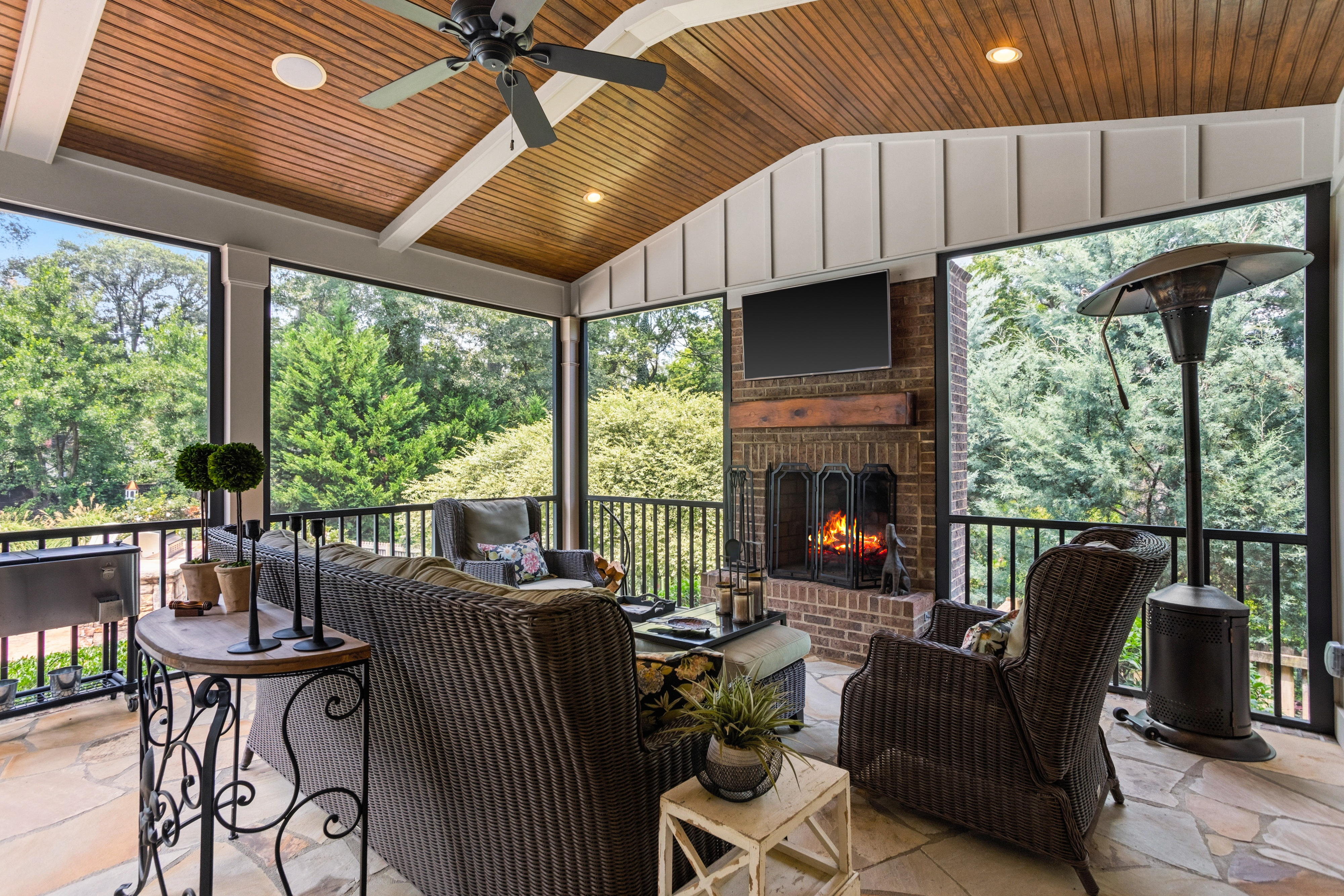  16 Willow Springs Drive, Greenville, SC 29607 - 物件實景