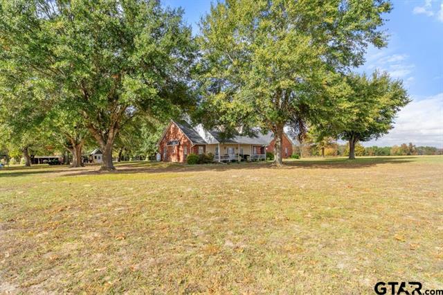 Lindale, Texas, 75771, United States, 3 Bedrooms Bedrooms, ,3 BathroomsBathrooms,Residential,For Sale,1995142
