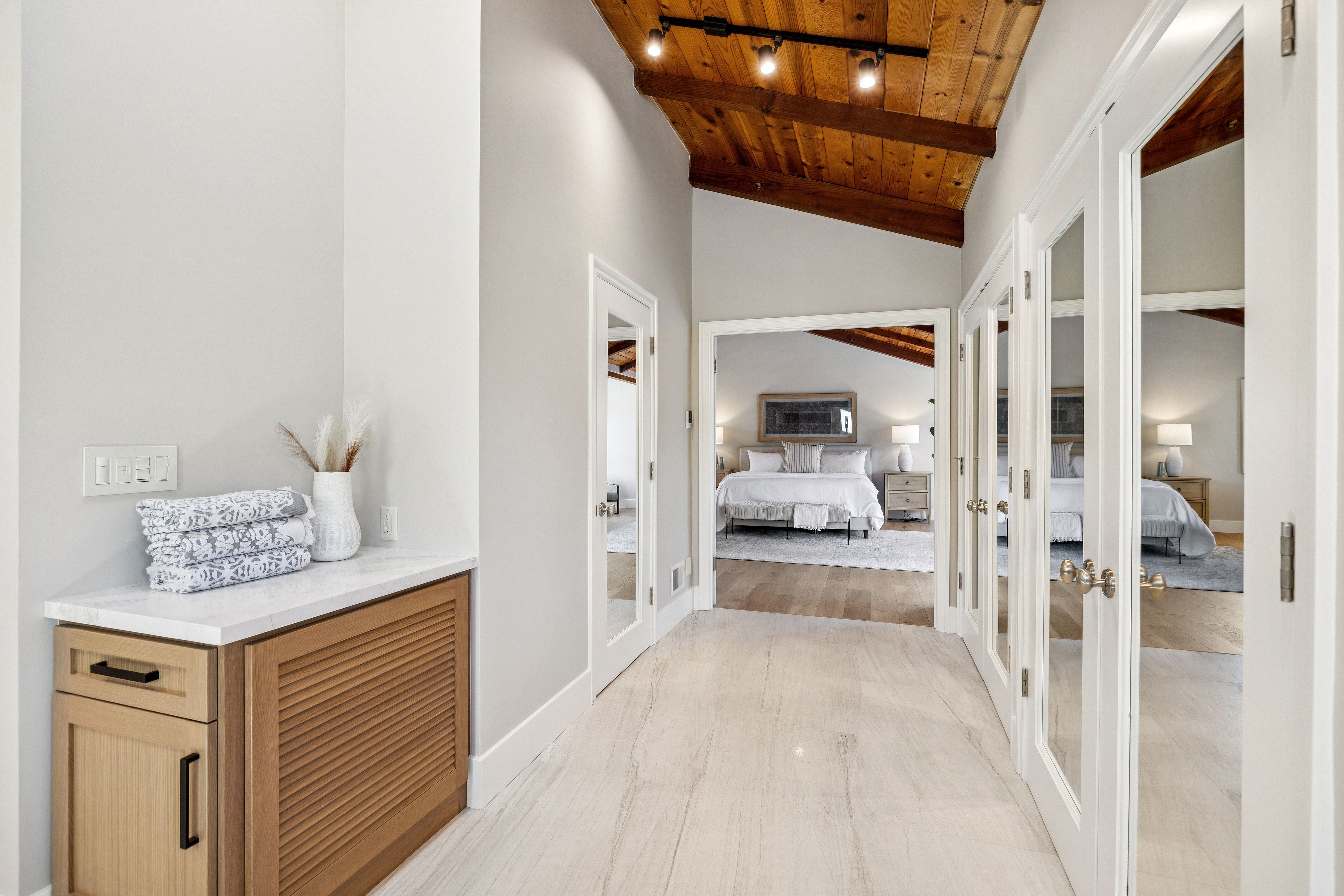  Beautifully Remodeled Downtown Los Gatos Home - 物件實景